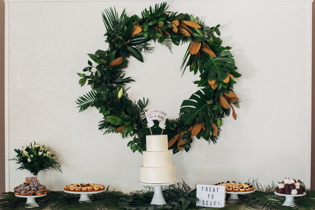 Unique Modern Wedding at Urban Studio in Portland, OR // Flower Friends